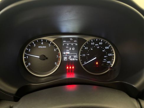 Used 2022 Nissan Kicks S FWD image 32