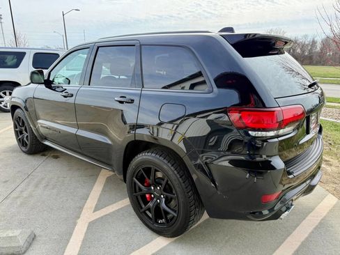 Used 2019 Jeep Grand Cherokee SRT w/ Trailer Tow Group IV image 6