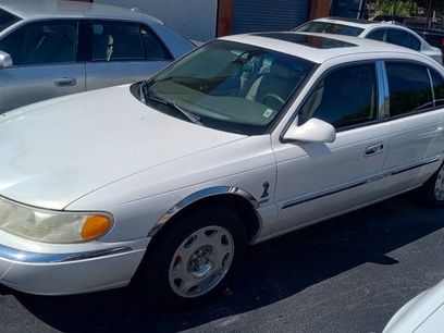 Used 2001 Lincoln Continental