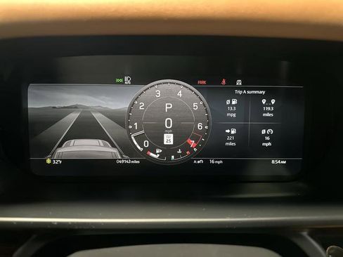 Used 2023 Land Rover Defender 130 First Edition image 18