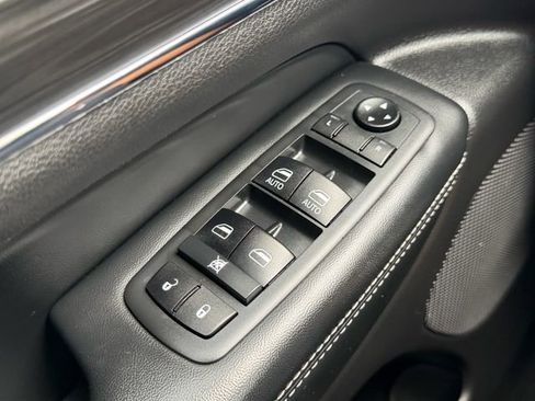 Used 2021 Jeep Grand Cherokee Limited w/ Quick Order Package 28K 80th AWD/4WD image 28