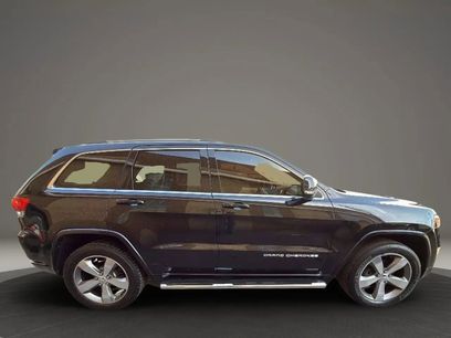 Used 2015 Jeep Grand Cherokee Overland w/ Advanced Technology Group