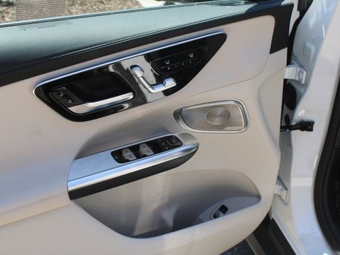 Certified 2025 Mercedes-Benz GLC 350e 4MATIC image 19