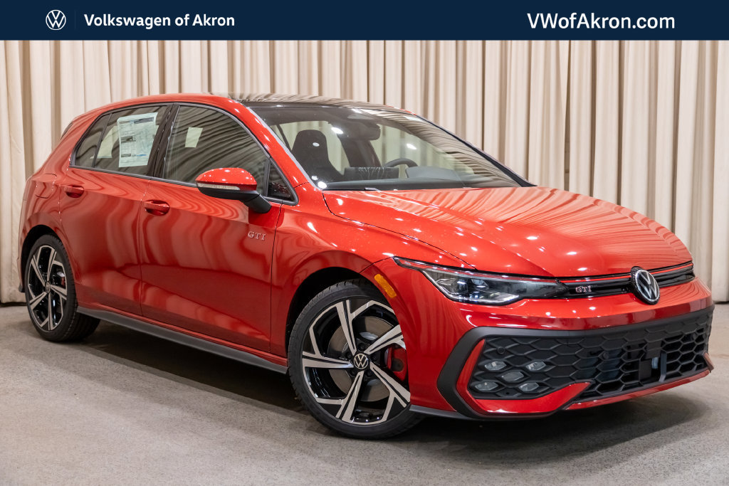 New 2026 Volkswagen GTI SE FWD image 2