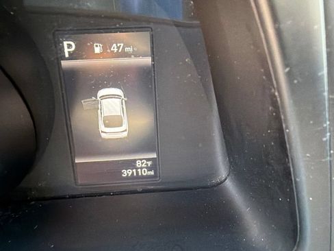 Used 2022 Hyundai Elantra SEL w/ Preferred Accessory Package FWD image 22