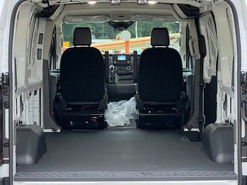 New 2025 Ford Transit 150 Base image 31