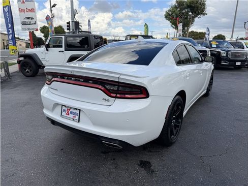 Used 2018 Dodge Charger R/T image 54