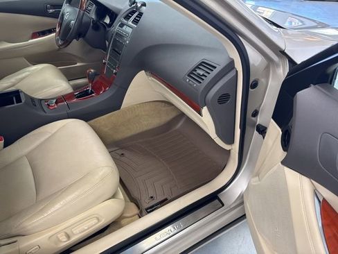 Used 2012 Lexus ES 350 FWD image 21