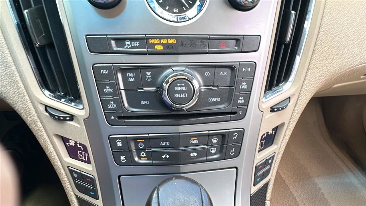 Used 2013 Cadillac CTS Luxury RWD image 41