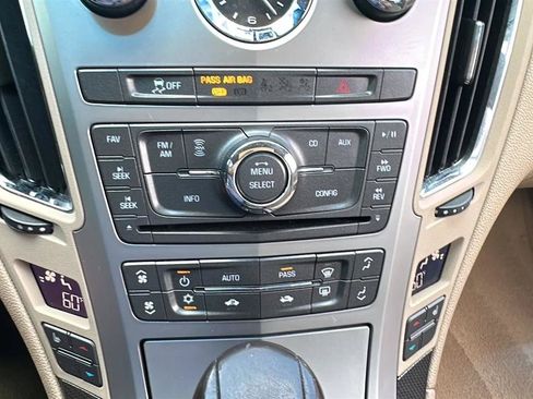 Used 2013 Cadillac CTS Luxury RWD image 41