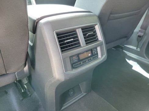 Used 2018 Volkswagen Atlas S image 11