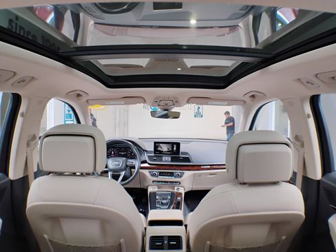 Used 2018 Audi Q5 2.0T Premium Plus w/ Premium Plus Package image 12