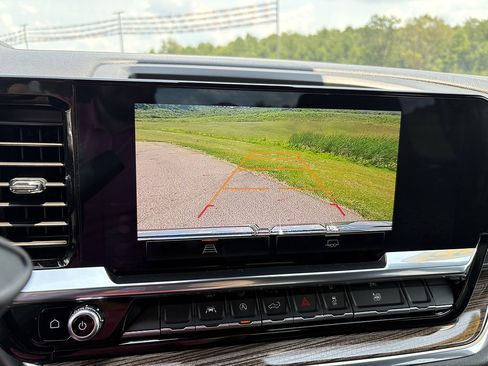 Used 2025 GMC Sierra 1500 Elevation AWD/4WD image 37