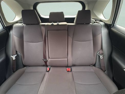 Used 2023 Toyota RAV4 LE AWD/4WD image 11
