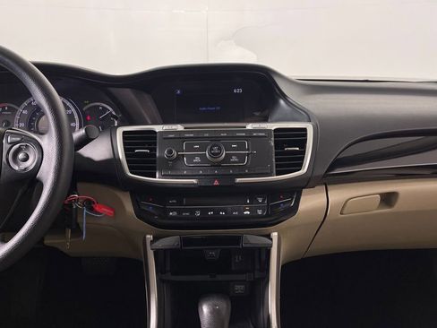 Used 2016 Honda Accord LX image 16