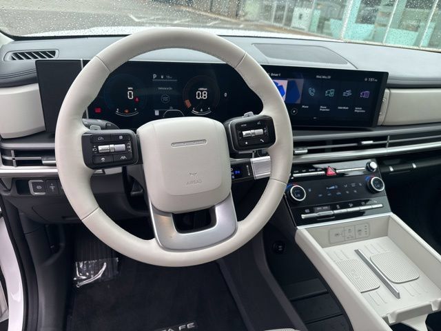 Used 2024 Hyundai Santa Fe SEL FWD image 26