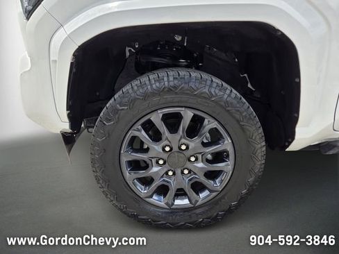 Used 2024 Toyota Tacoma SR5 RWD image 11