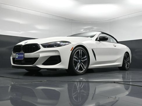 Used 2025 BMW M850i xDrive Convertible AWD/4WD image 25