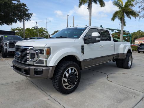 Used 2020 Ford F450 King Ranch w/ King Ranch Ultimate Package AWD/4WD image 7
