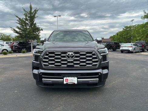 Used 2025 Toyota Sequoia Capstone AWD/4WD image 7