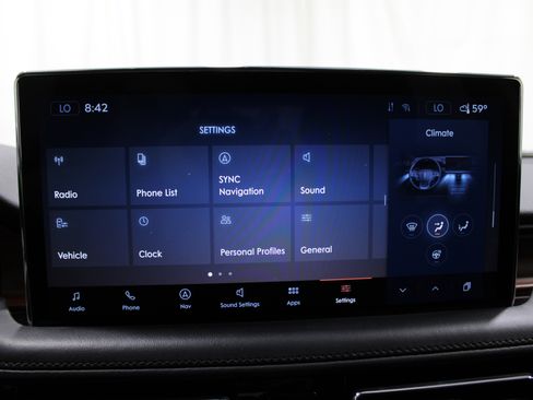 Certified 2022 Lincoln Nautilus Reserve w/ Class II Trailer Tow Package image 21