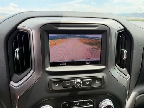 Used 2022 GMC Sierra 1500 Pro w/ Fleet Convenience Package AWD/4WD image 20