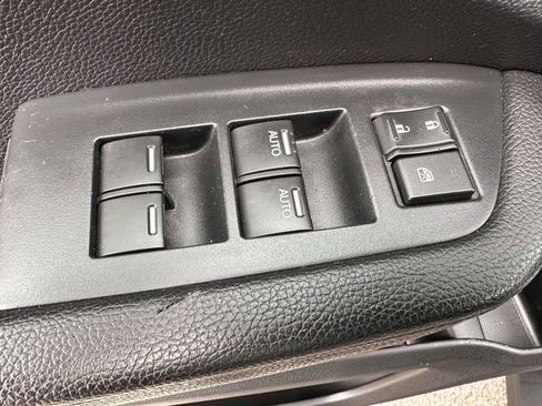 Used 2022 Honda Pilot Special Edition image 9