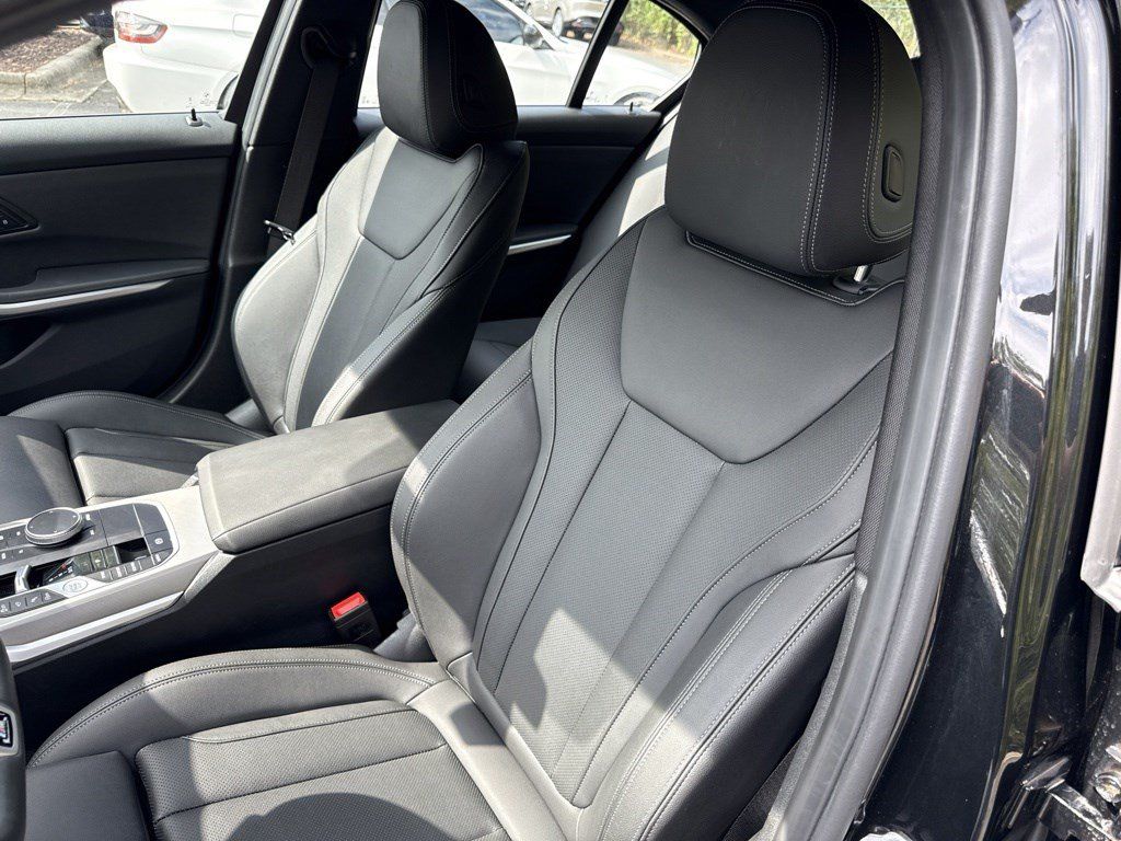 Used 2026 BMW M340i xDrive AWD/4WD image 16