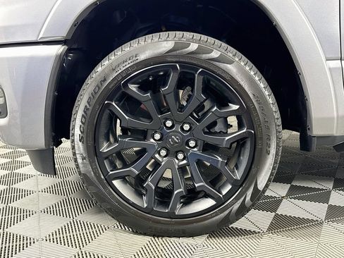 Used 2025 RAM 1500 Limited AWD/4WD image 33