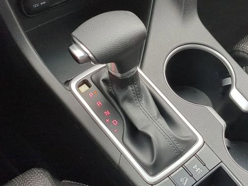 Used 2022 Kia Sportage LX image 31