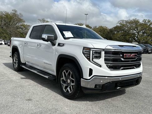 Used 2024 GMC Sierra 1500 SLT w/ SLT Premium Plus Package image 1