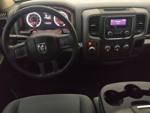 Used 2017 RAM 1500 Express image 22