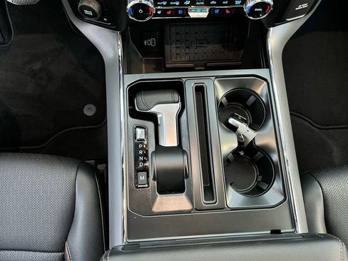 New 2026 Ford F150 Lariat w/ Equipment Group 502A High image 19