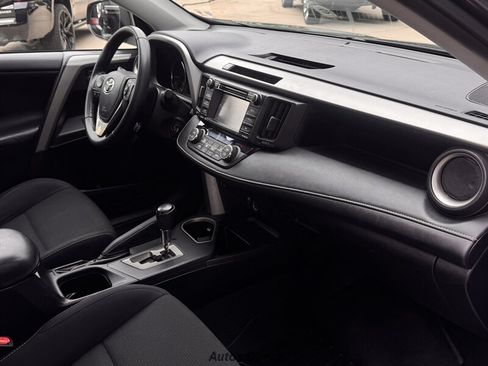 Used 2016 Toyota RAV4 XLE FWD image 24