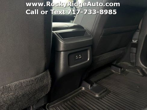 Used 2023 Nissan Pathfinder S AWD/4WD image 24