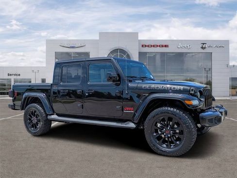 Certified 2021 Jeep Gladiator Overland AWD/4WD image 1
