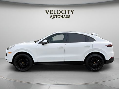 Used 2022 Porsche Cayenne S AWD/4WD image 4