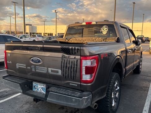 Used 2022 Ford F150 Lariat w/ Equipment Group 502A High image 3