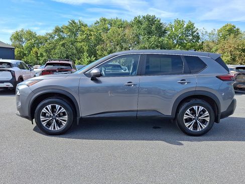 Certified 2023 Nissan Rogue SV image 5