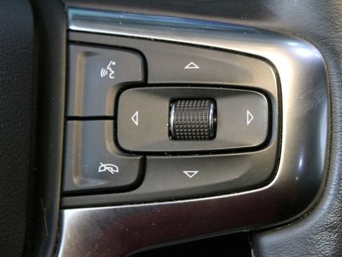 Used 2019 Chevrolet Blazer LT AWD/4WD image 23