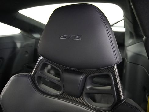 Used 2026 Porsche 911 Carrera GTS RWD image 12
