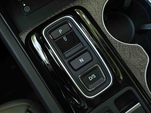 Used 2026 Honda Pilot Elite image 30