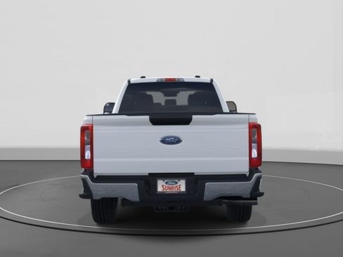 New 2026 Ford F350 XLT w/ FX4 Off-Road Package image 5