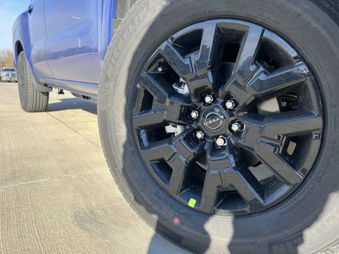 New 2026 Nissan Frontier SV w/ All-Weather Content Package image 8