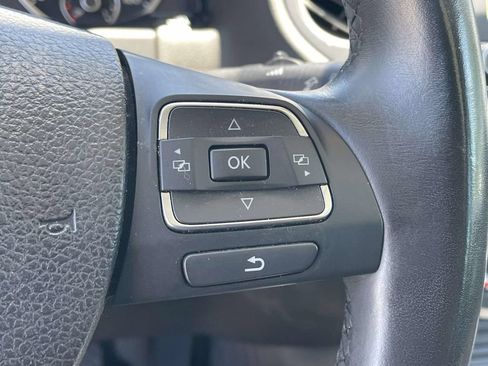 Used 2017 Volkswagen Tiguan Wolfsburg Edition FWD image 23