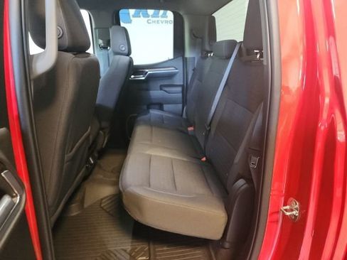Used 2022 Chevrolet Silverado 1500 RST AWD/4WD image 10