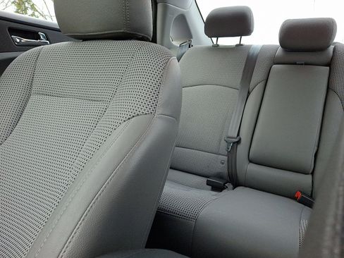 Used 2011 Hyundai Sonata SE w/ Navigation & Sunroof Pkg 4 image 18