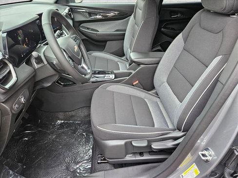 New 2026 Chevrolet TrailBlazer LT w/ LPO, Blackout Package image 4