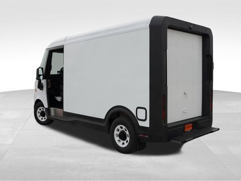 Used 2024 Chevrolet Brightdrop 400 w/ Commercial Equipment Package AWD/4WD image 8