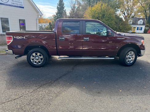 Used 2010 Ford F150 XLT image 8